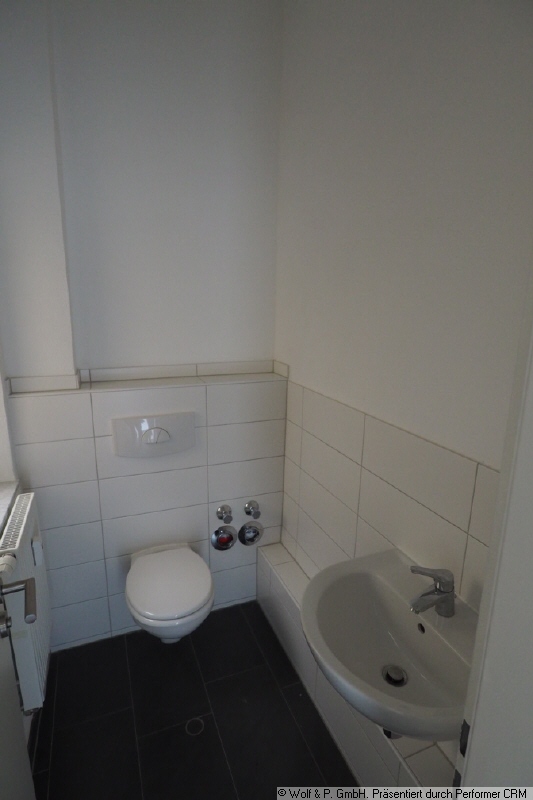 WC WC